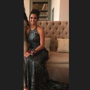 Glitterati exclusive prom dress!